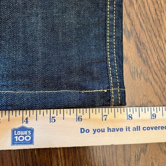 NWOT St. John Sport NWOT Women's Straight Leg Gold Embellished Jeans Size 4 - Picture 9 of 10